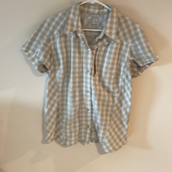 COLUMBIA Women's Titanium Omni Dry Short Sleeve Shirt-XL - Picture 1 of 5